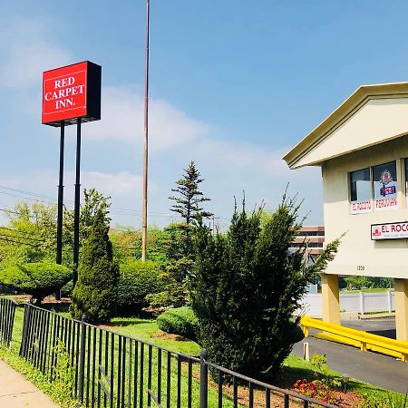 Red Carpet Inn - Stamford Exterior photo